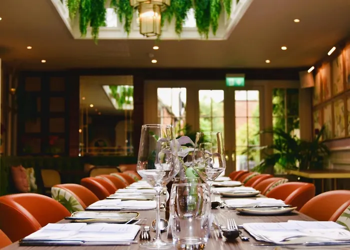 The George Hotel